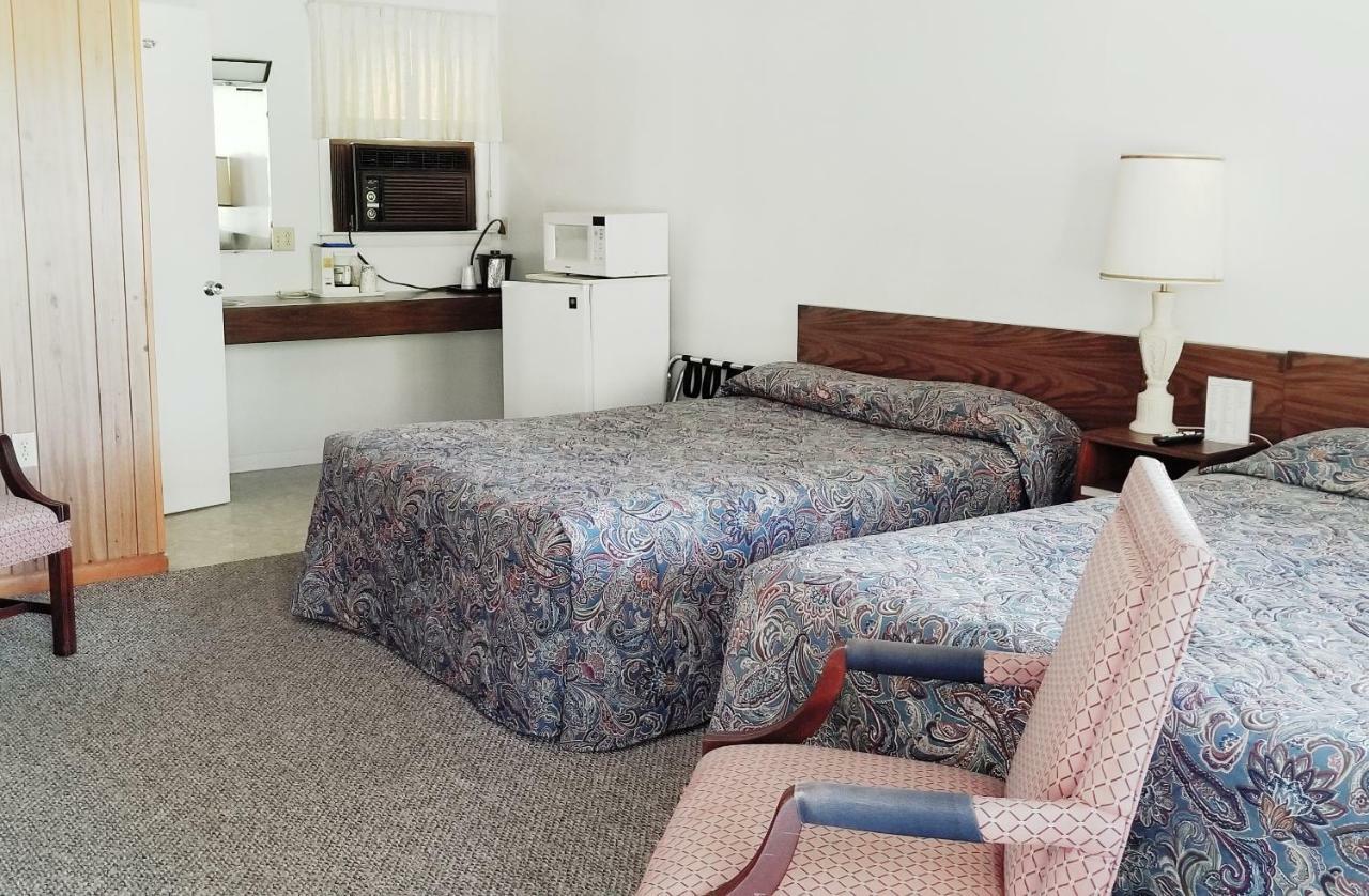 Tanglewood Motel And Log Cabinsマギー・バレー エクステリア 写真